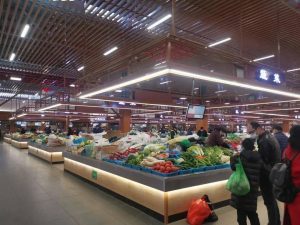 需求转变+渠道冲击  传统菜市场还能否继续生存？