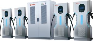 告别“充电焦虑”！电科峰泰液冷超充打造高效便捷充...